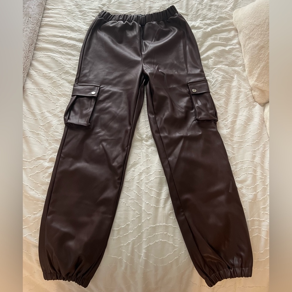 prettylittlething | petite chocolate faux cargo pants